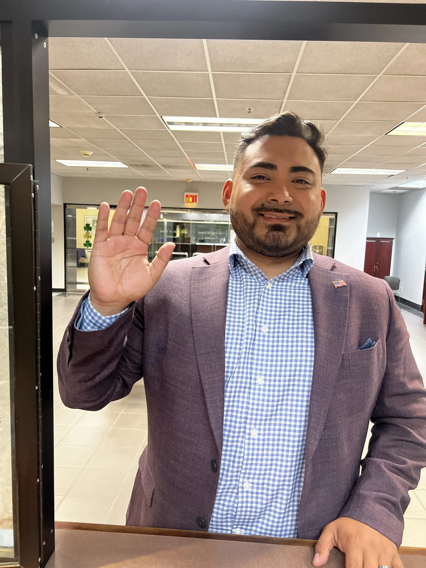 Guillermo waving.